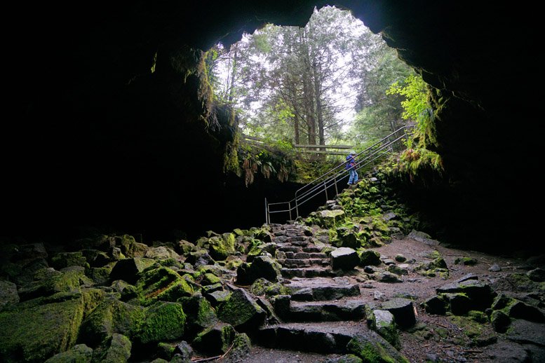sm20160516_21apecave.jpg